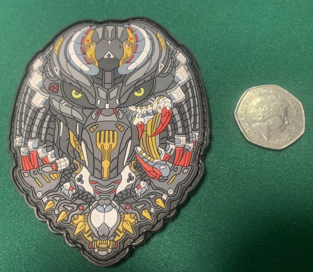 Predator & Aliens Face PVC Velcro Patch - Airsoft - Morale Booster ...